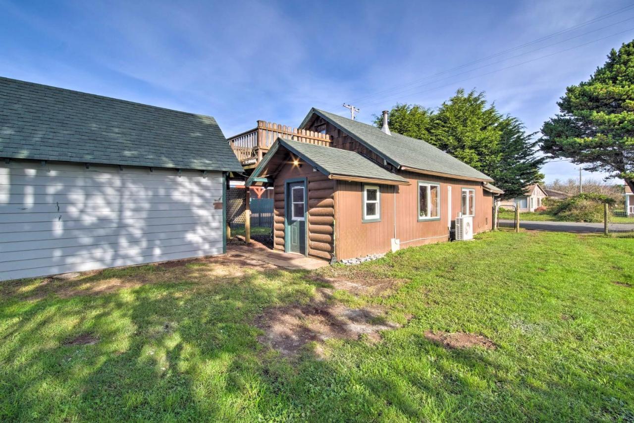 Unique Dog-Friendly Log Cabin Short Walk To Ocean Crescent City Buitenkant foto