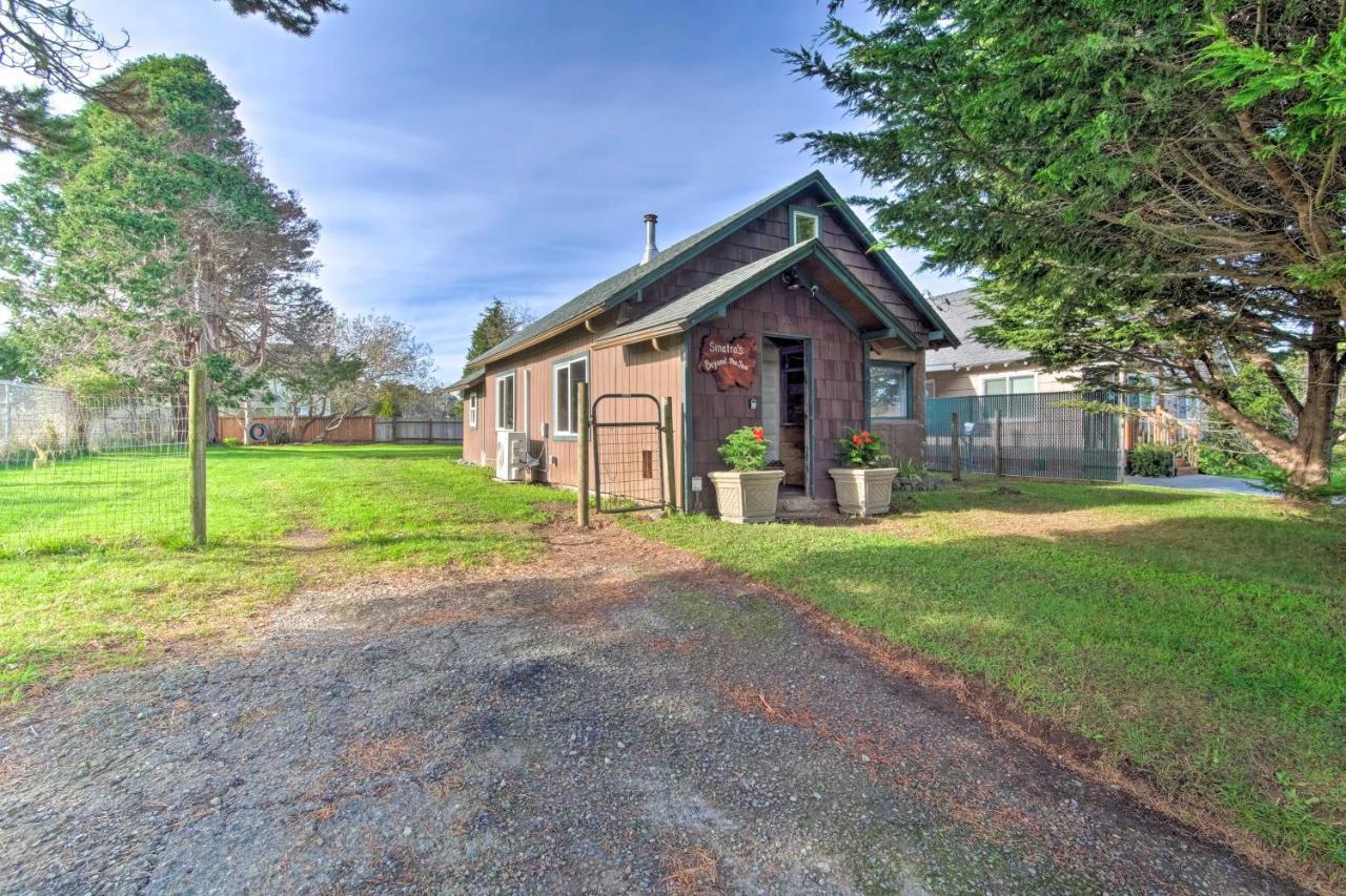Unique Dog-Friendly Log Cabin Short Walk To Ocean Crescent City Buitenkant foto